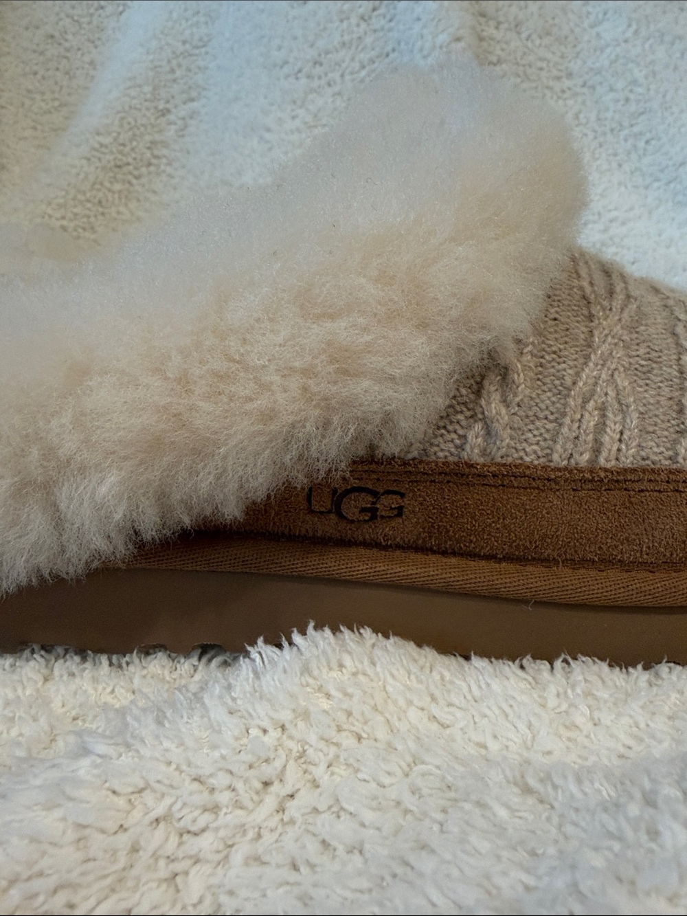 UGG Cluggette Cabelle Knit Slipper - Women's NEW IN BOX - Picture 5 of 12